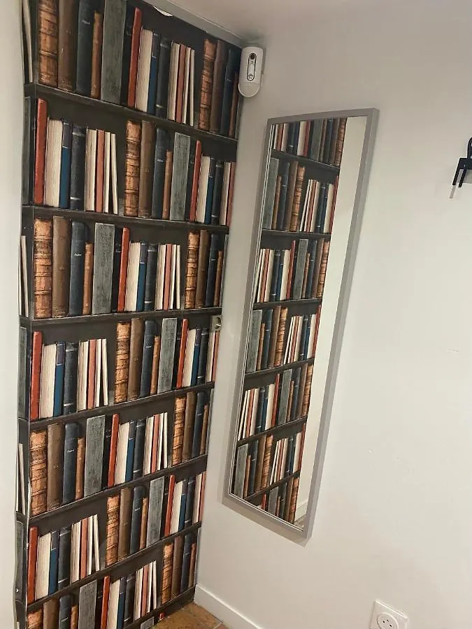 Studio Au Coeur De Paris Apartment