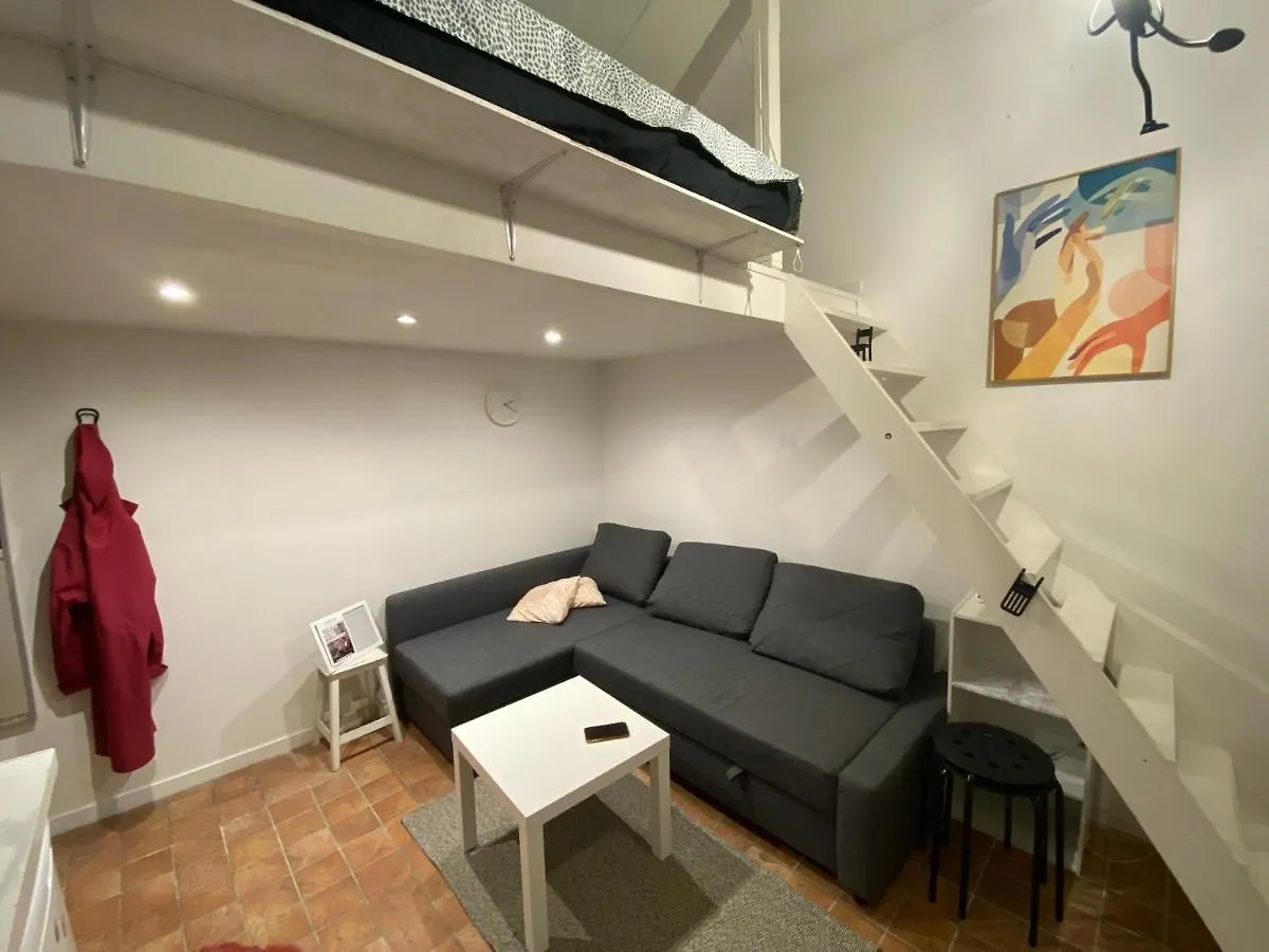 Studio Au Coeur De Paris Apartment 0*,  France