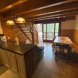 Joli 6 Personnes Appartement Châtel