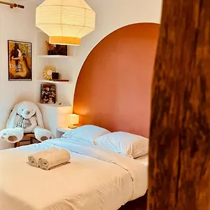  Appartement Au Coeur De Montmartre!